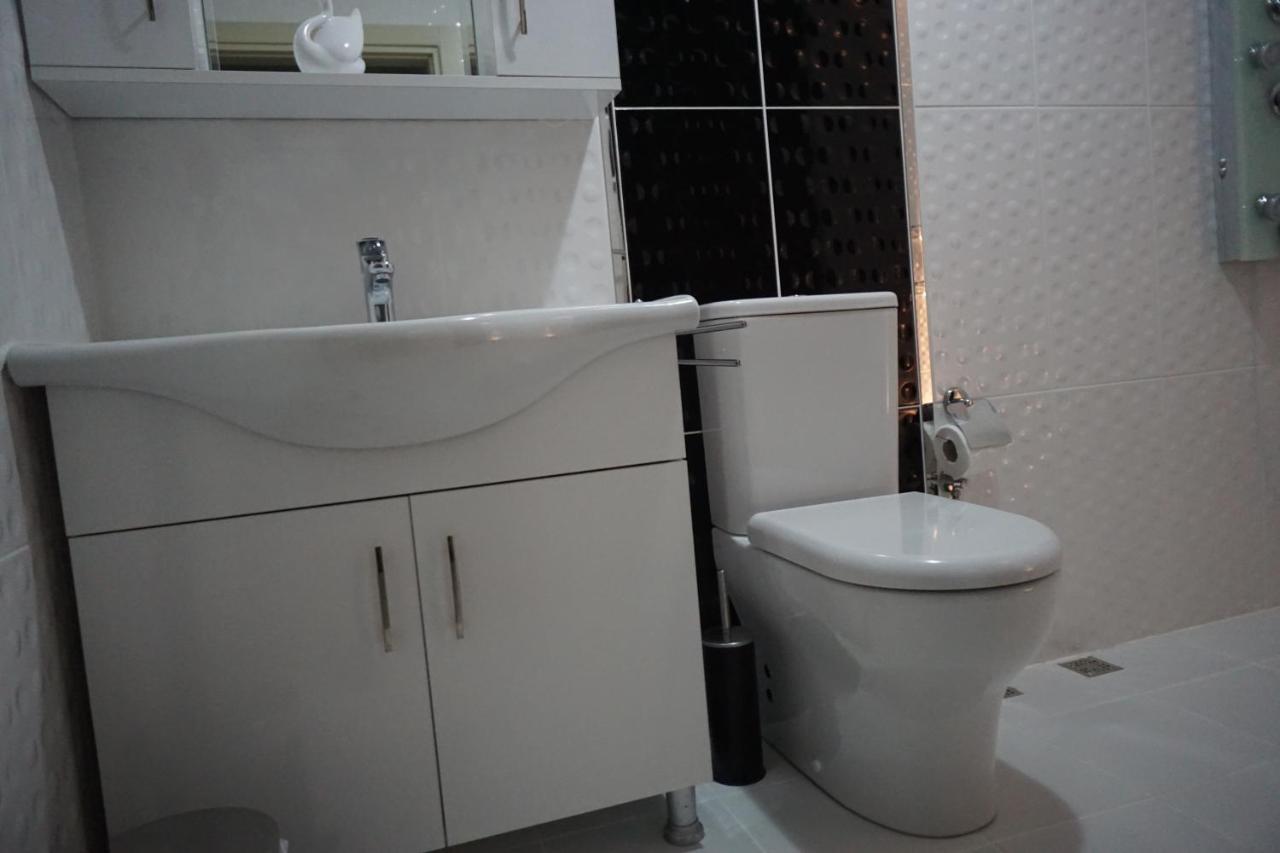 Flora Pansiyon Çıralı Kemer Exterior foto
