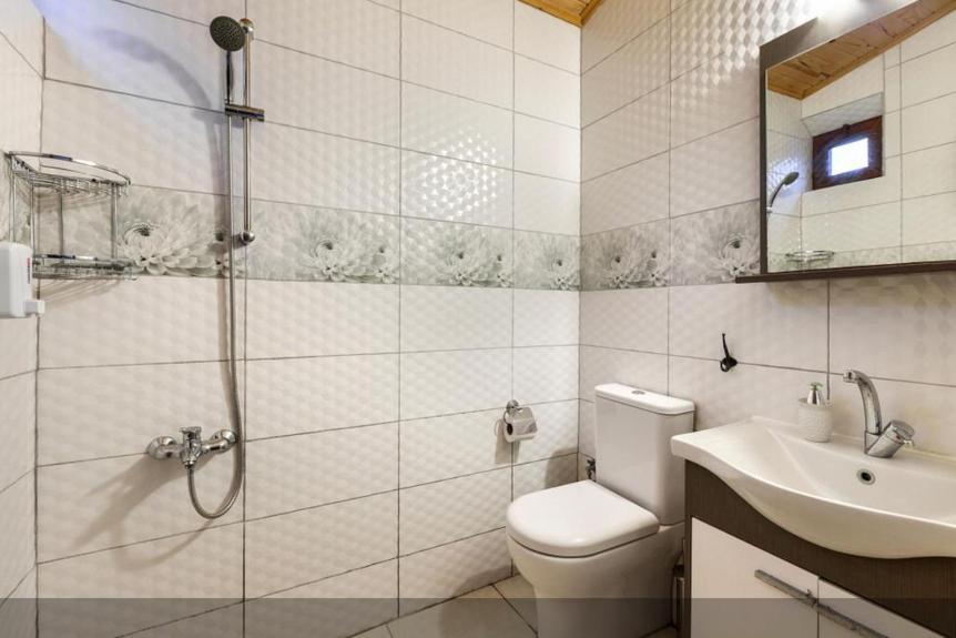 Flora Pansiyon Çıralı Kemer Exterior foto