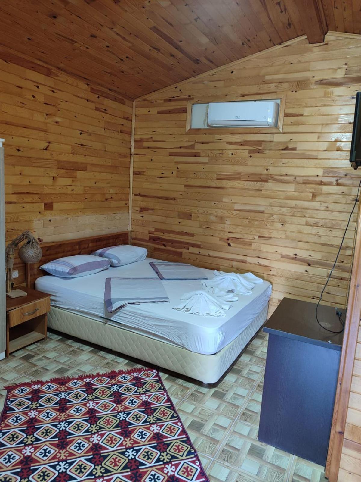 Flora Pansiyon Çıralı Kemer Exterior foto