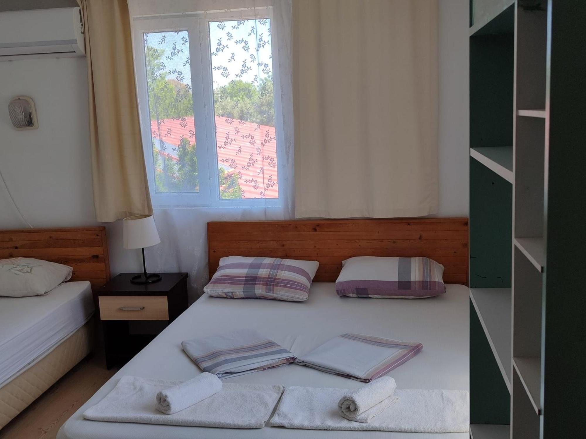 Flora Pansiyon Çıralı Kemer Exterior foto